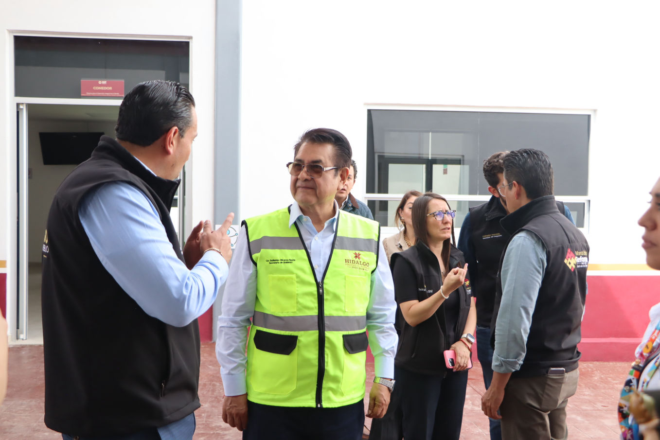 Autoridades supervisan instalaciones de albergues para garantizar condiciones óptimas